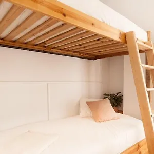 Hostel Tenerife Surf Camp, La Mareta
